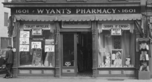 Wyant's Pharmacy storefront at 1601 East Carson Street in 1937.
