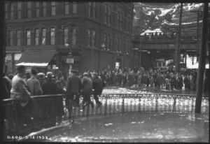 Smithfield & Carson Streets Flooded, 1936